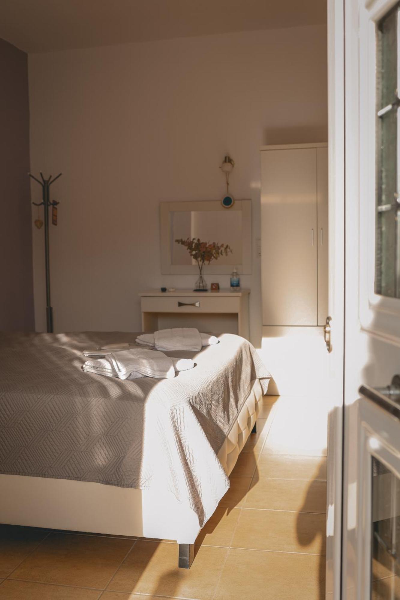 Tsanis Estate Aparthotel Парга Екстериор снимка